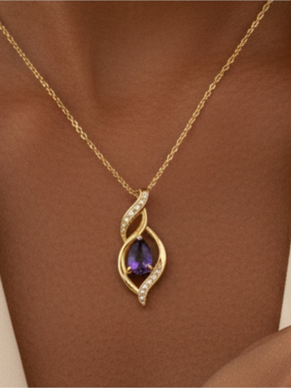 18kt Gold filled Pendant Necklace with Purple Teardrop Gem